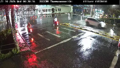 แยกถนนธรรมนูญวิถี